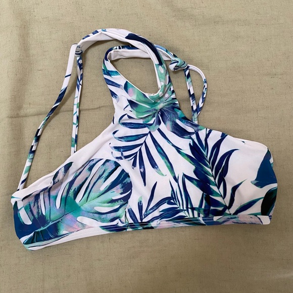 bathing suit top - Picture 2 of 2